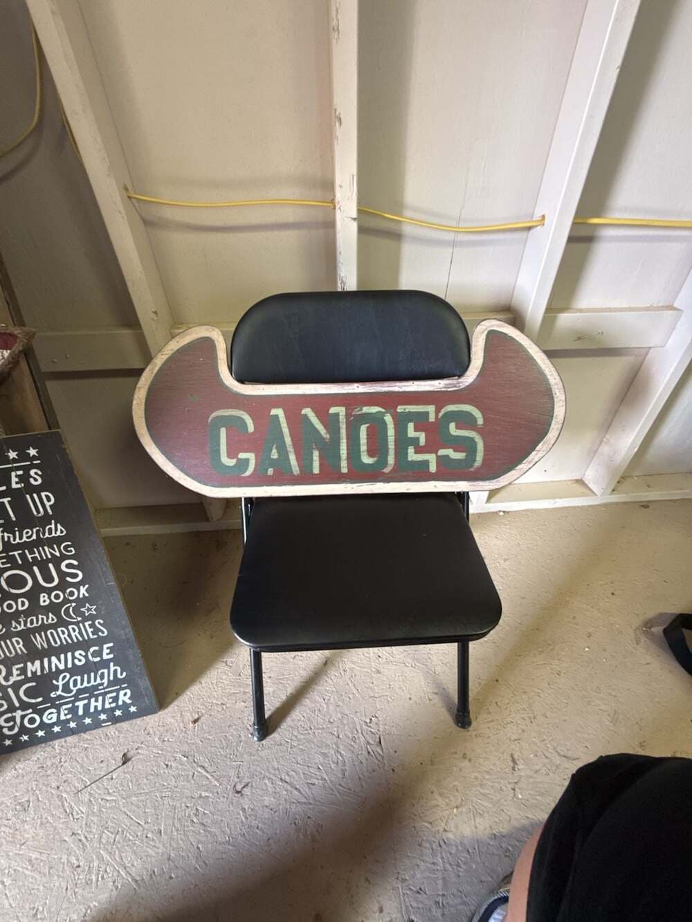 Rustic Wood Canoes Wall Sign Distressed Vintage Decor